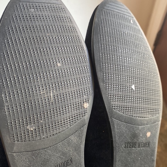 Steve Madden Coiné Black Velvet Loafers - Picture 10 of 11